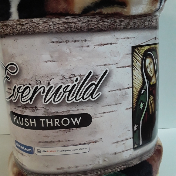 Blanket/Throw  Virgen de Guadalupe - Picture 3 of 4